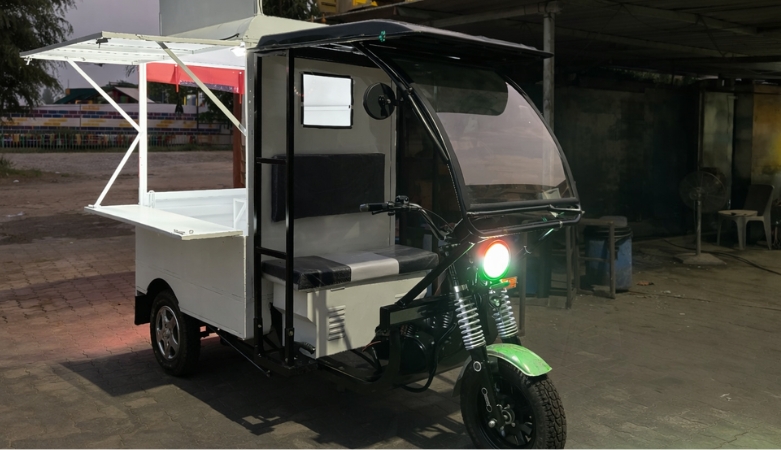 KT E VAHAN LDR Auto Model-3